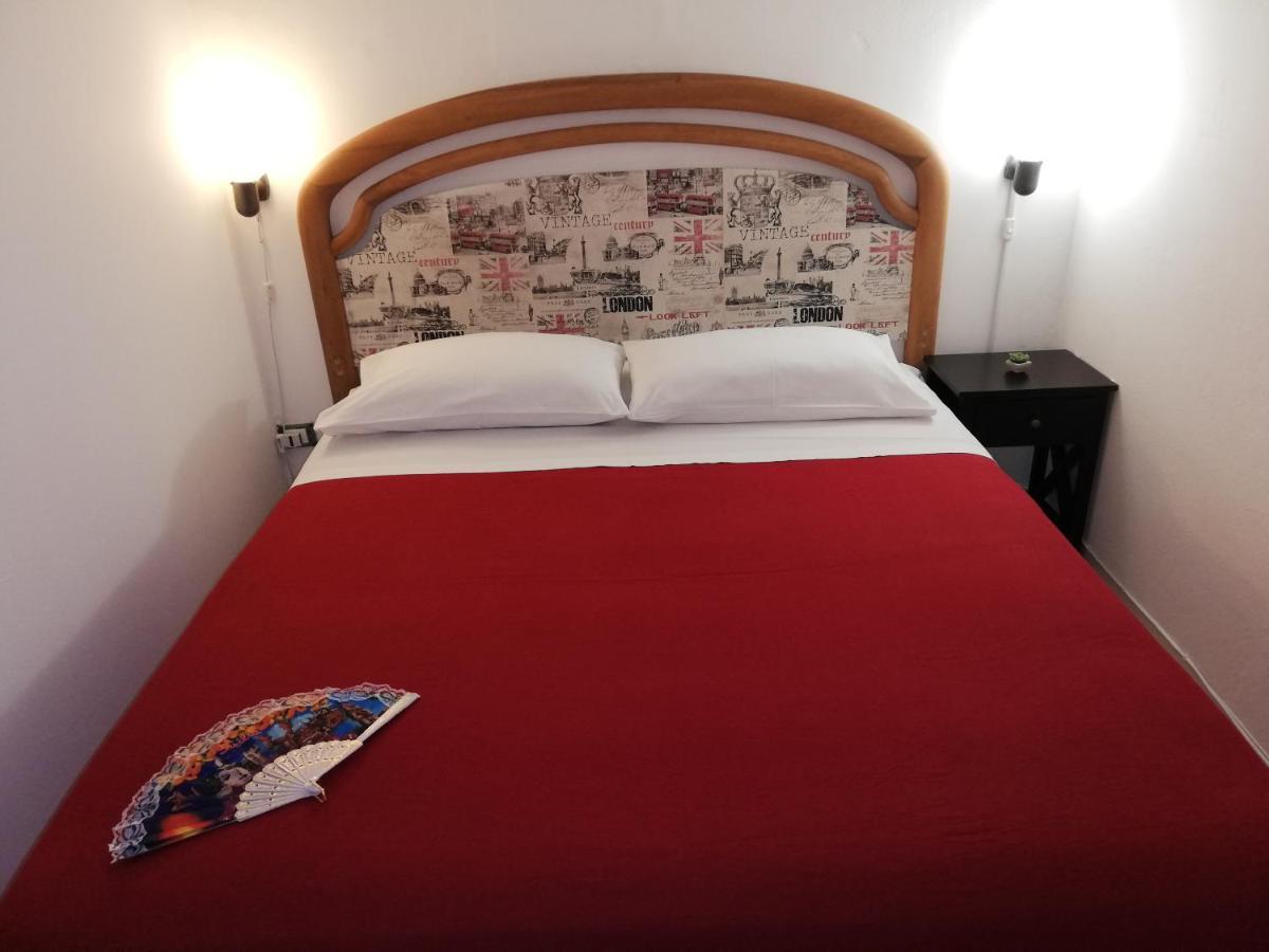 Il Posto Giusto Station Rooms Palermo Exterior photo